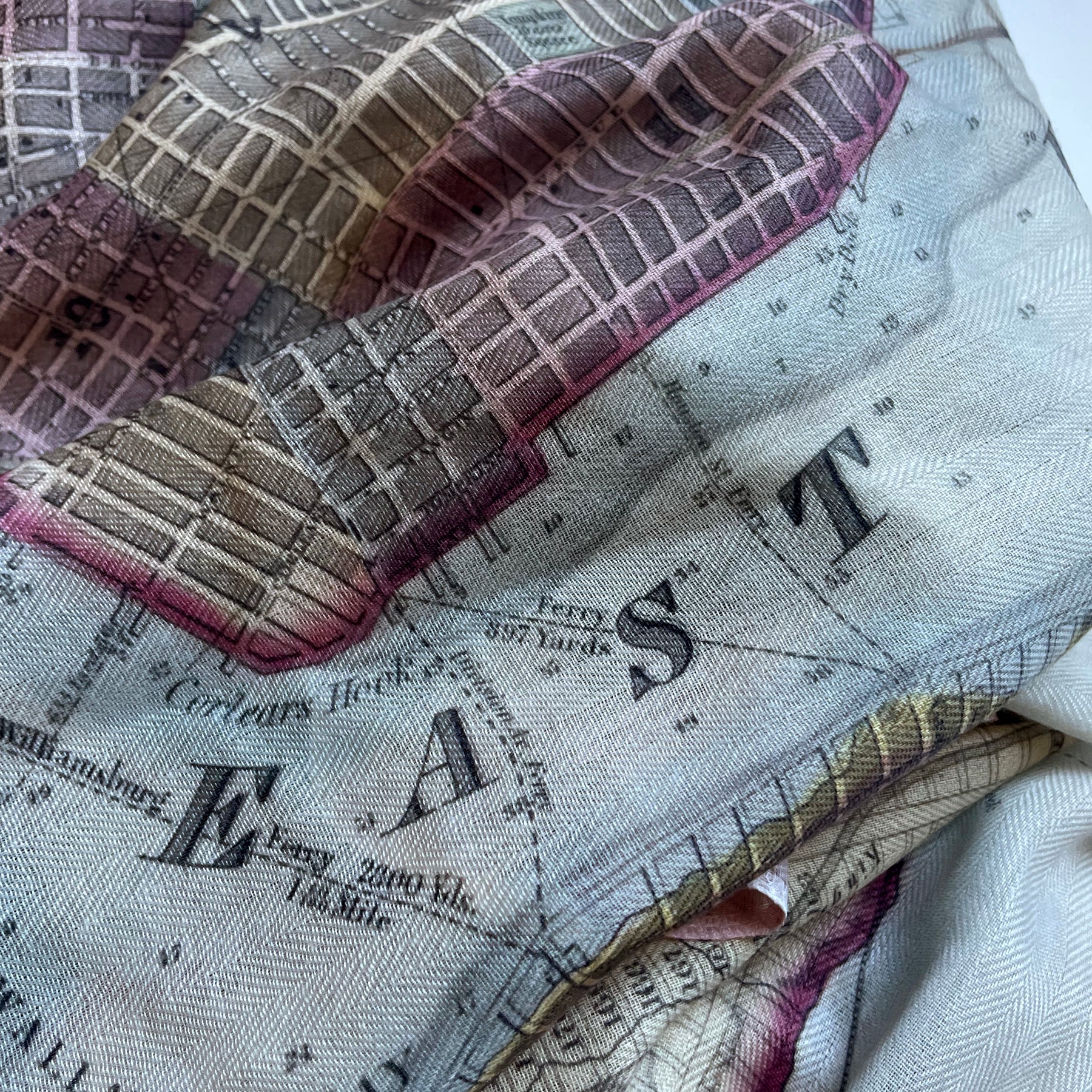 Manhattan Vintage Map Scarf