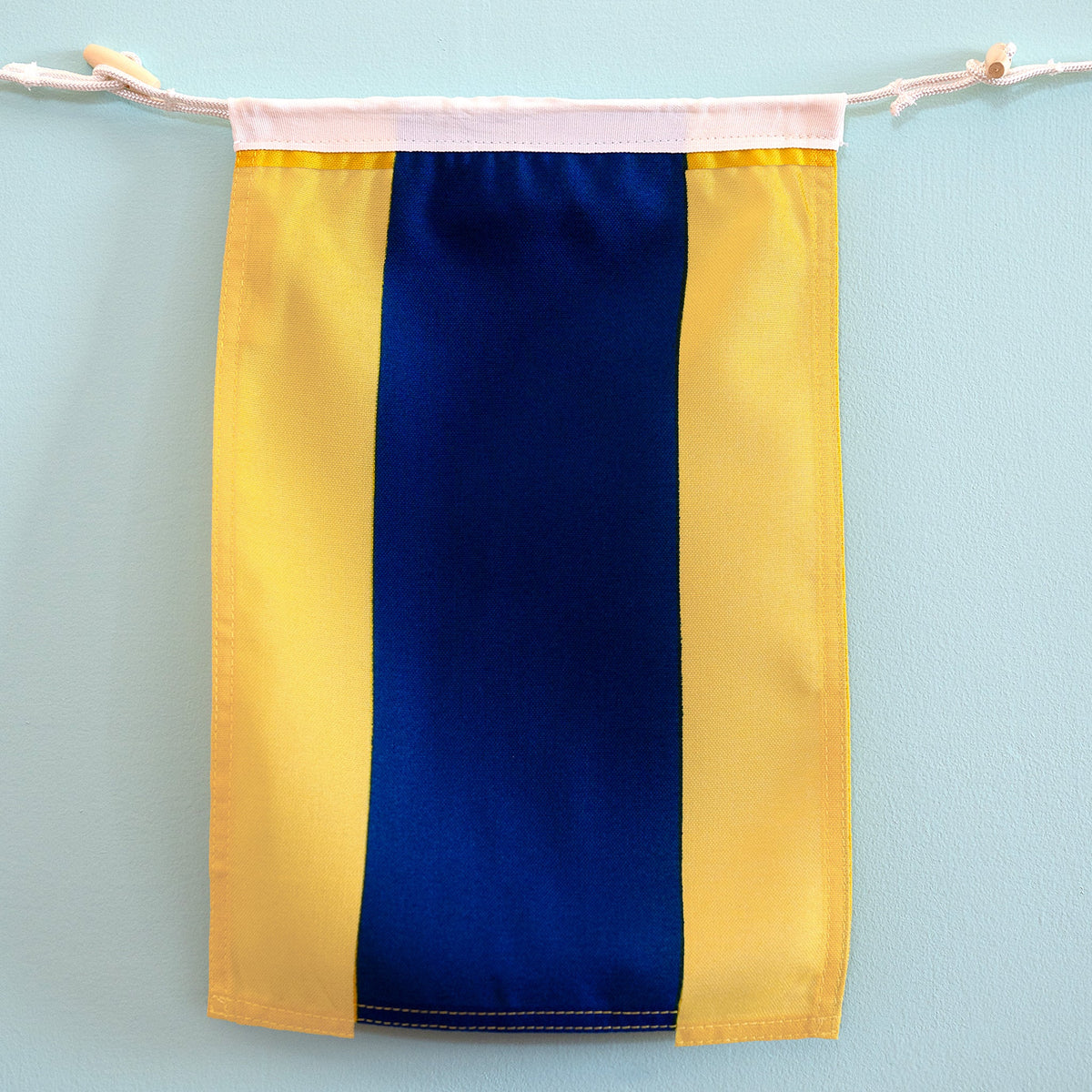 D (Delta) Nautical Signal Flag – Traditional Maritime Code Flag - Maritime Tribes USASignal Flag