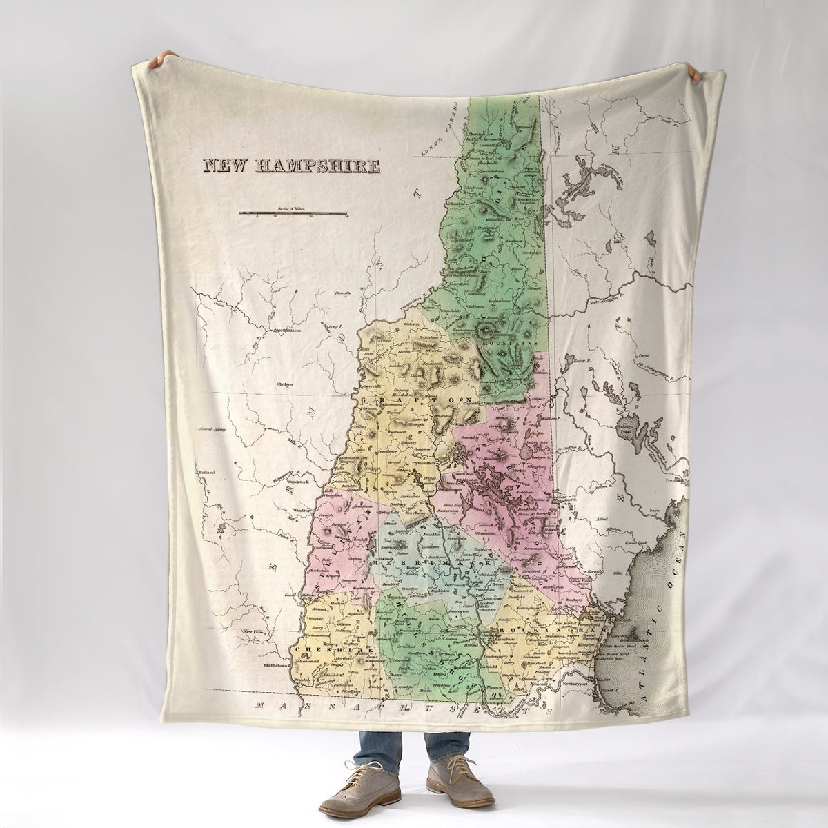 New Hampshire State VIntage Map Blanket - Maritime Tribes USABlanket
