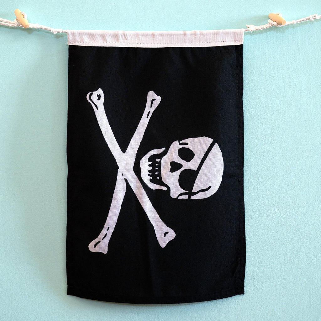 Pirate Nautical Signal Flag – Fun Maritime Flag - Maritime Tribes USASignal Flag